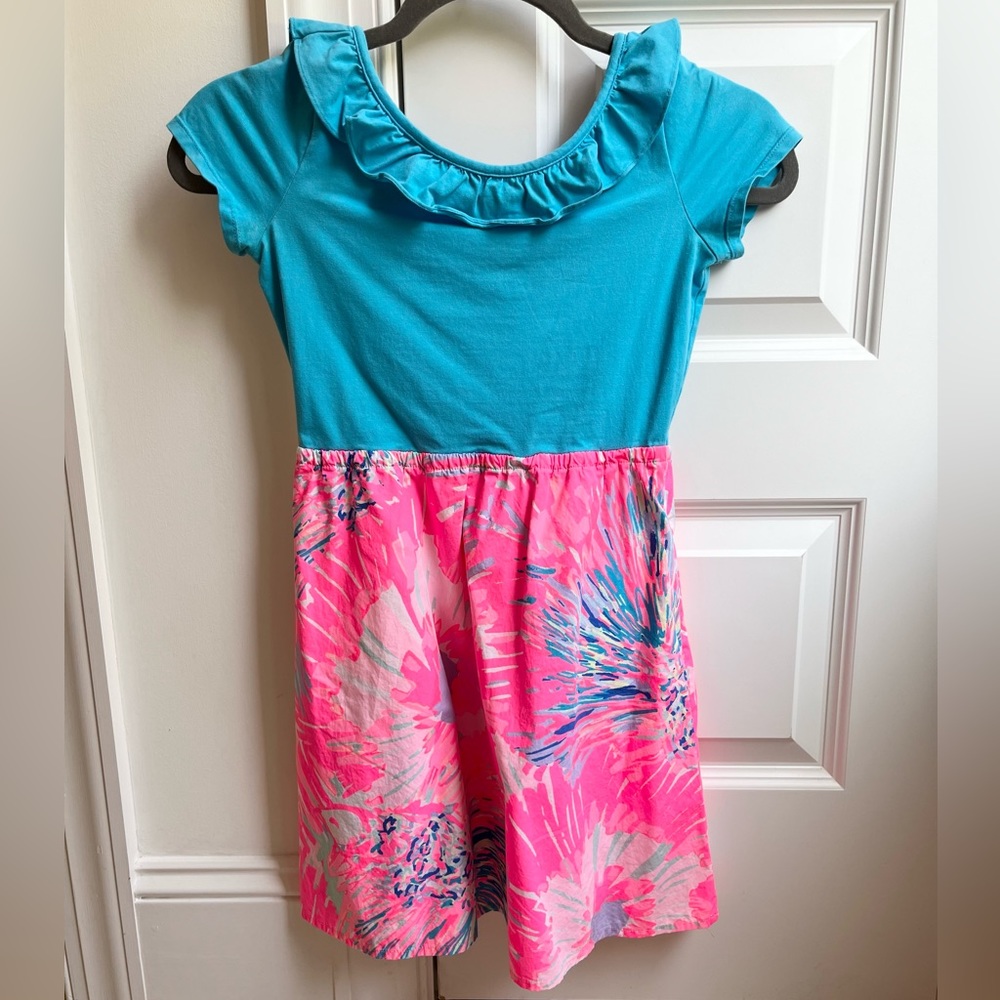 Lily Pulitzer Girls size 8-10. Blue,Pink,White Dress. Excellent Used Condition.